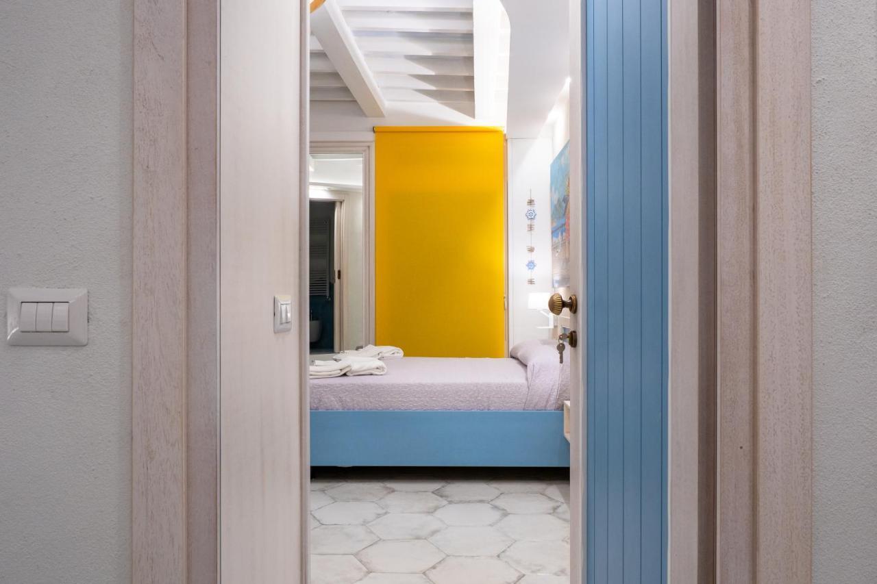 Clicka&Sleep Caracciolo Apartment Naples Exterior photo