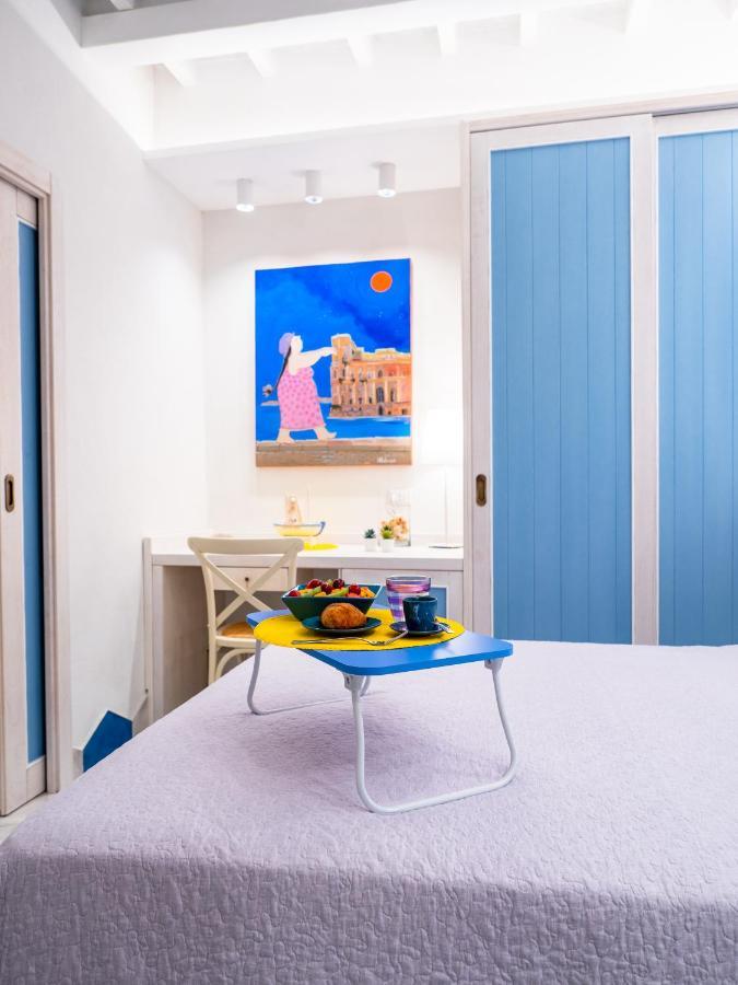 Clicka&Sleep Caracciolo Apartment Naples Exterior photo