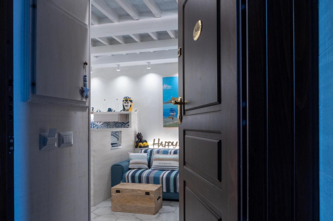 Clicka&Sleep Caracciolo Apartment Naples Exterior photo